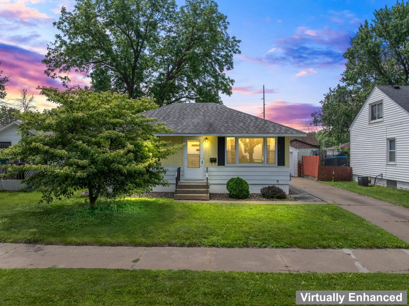 1516 3rd St NE, Rochester, MN 55906