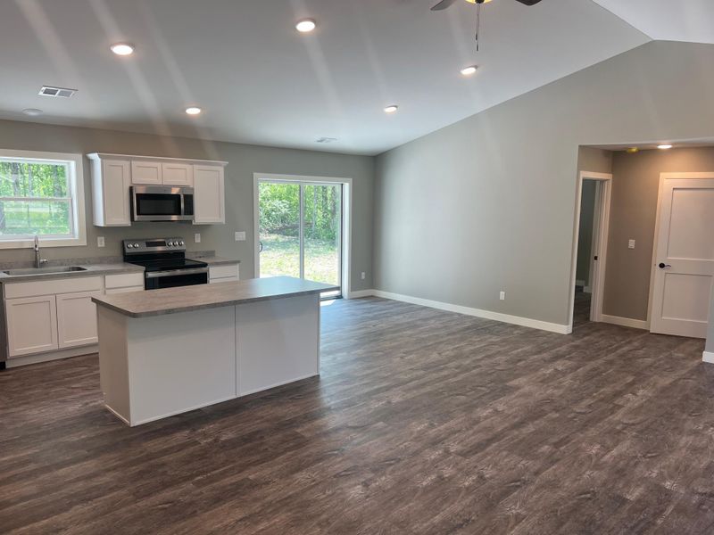 6000 Mid Valley Ln NW, Bemidji, MN 56601