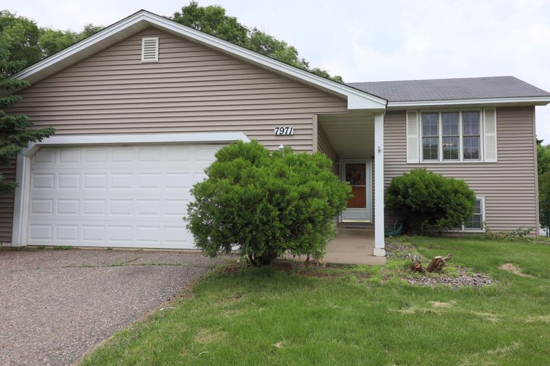 7971 Upper 145th St W, Apple Valley, MN 55124
