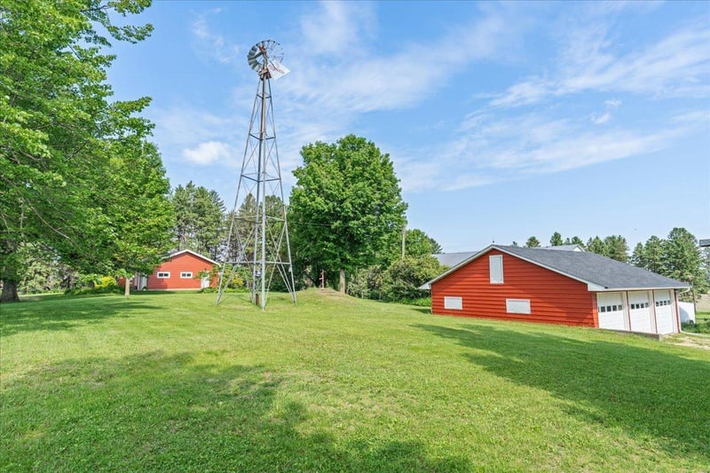W1810 County Road Cc, Maiden Rock, WI 54750