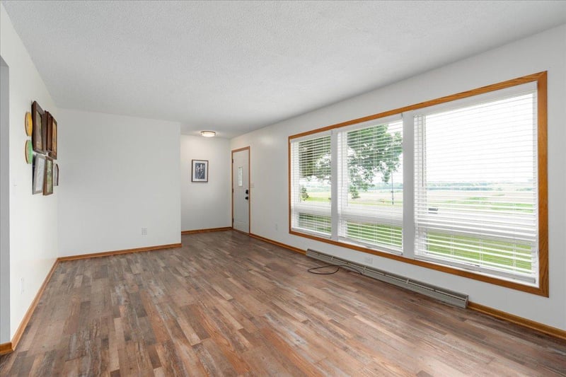 W1810 County Road Cc, Maiden Rock, WI 54750