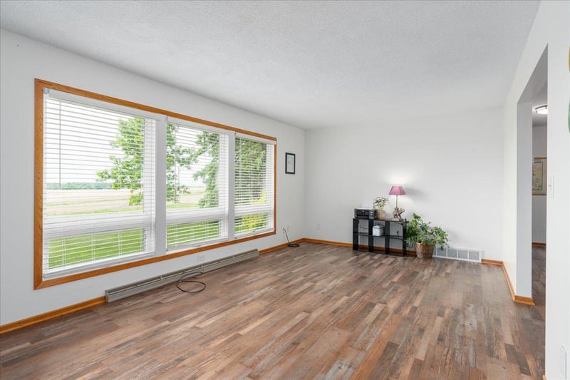 W1810 County Road Cc, Maiden Rock, WI 54750
