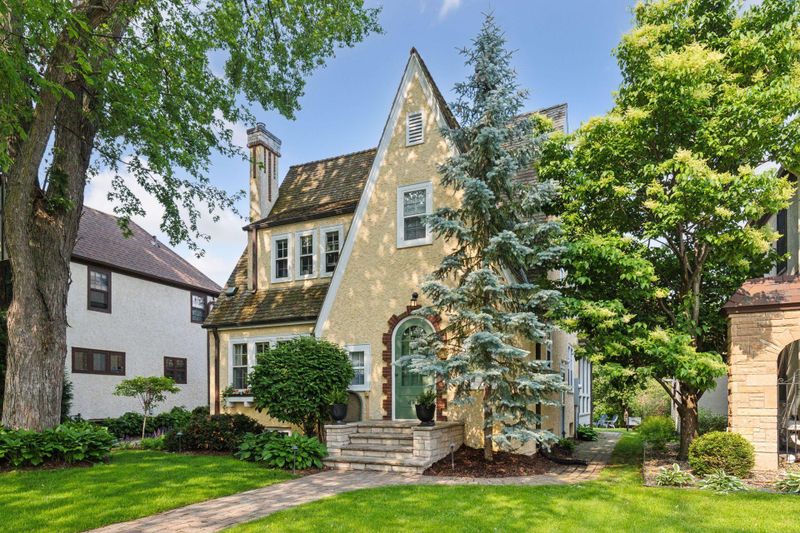 4906 Bruce Ave, Edina, MN 55424
