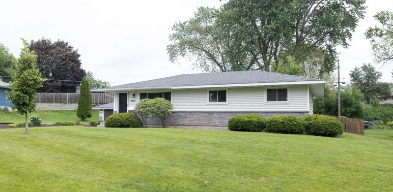 8013 Vincent Ave S, Bloomington, MN 55431