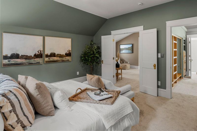 141 Rustic Lodge W, Minneapolis, MN 55419