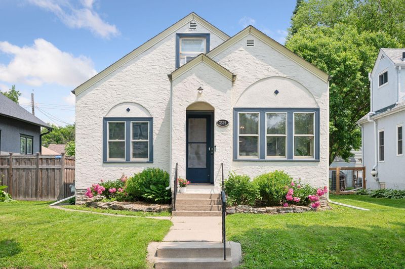 3529 35th Ave S, Minneapolis, MN 55406