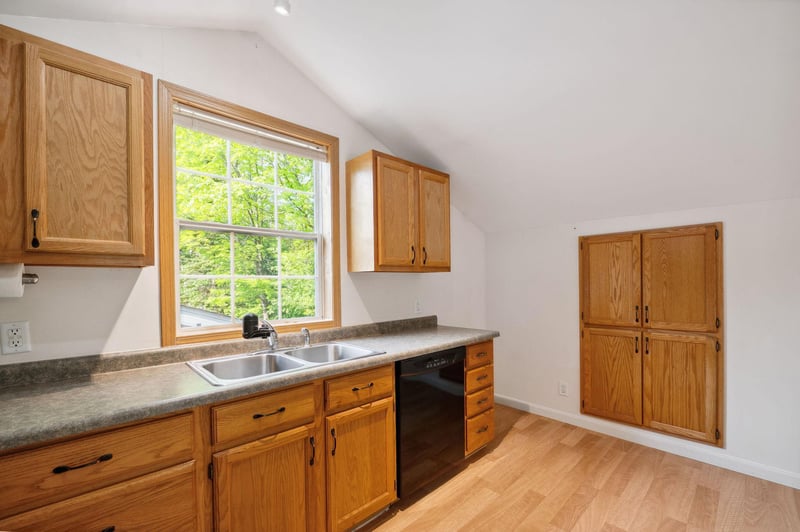 5578 N Cloquet Rd, Duluth, MN 55810