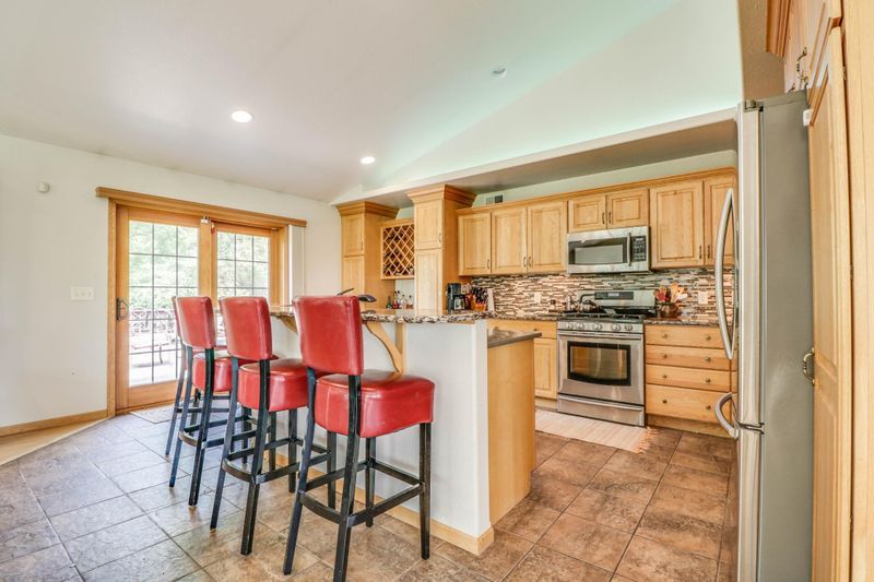 2607 Forest View Dr NE, Bemidji, MN 56601