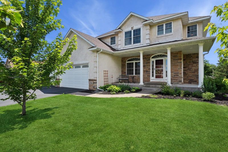 1322 129th Ave NW, Coon Rapids, MN 55448