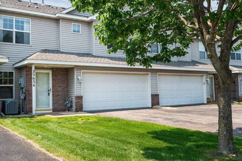 25634 3rd St W, Zimmerman, MN 55398
