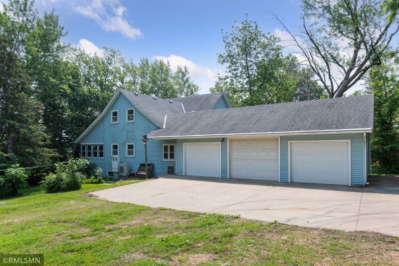12260 Salem Ave, Norwood Young America, MN 55368