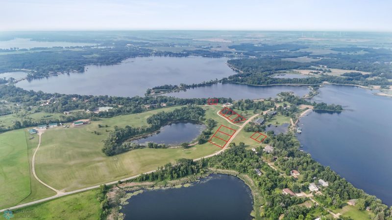 14347 Grandview Ln, Lake Park, MN 56554