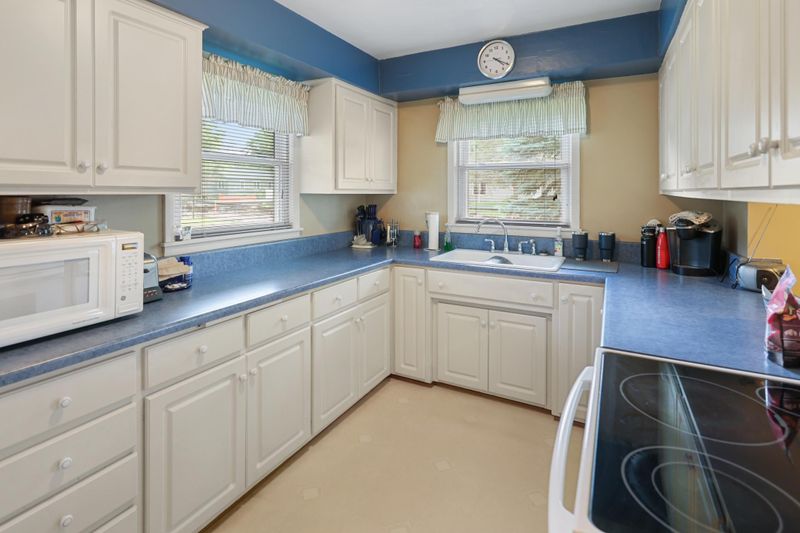 842 28th Ave N, Saint Cloud, MN 56303