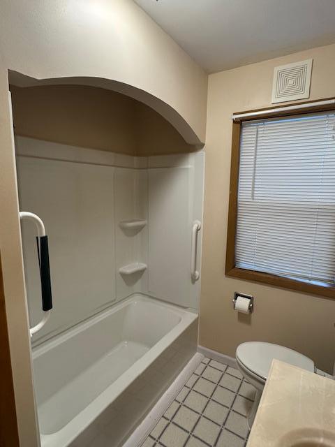 1107 11th St, Clarkfield, MN 56223