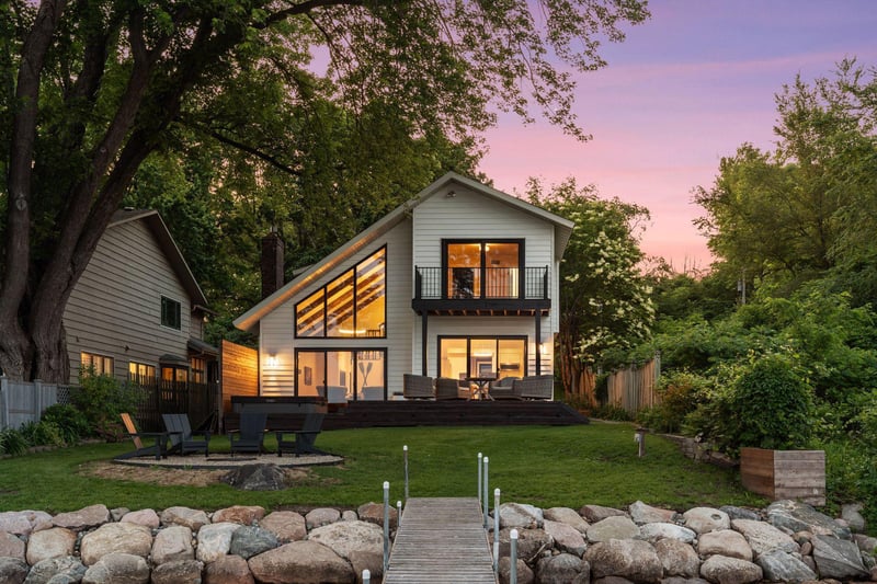 6641 Halstead Ave, Mound, MN 55364