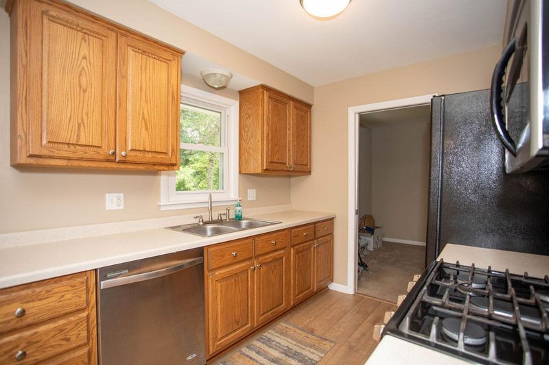 29930 Nathan Ct, Lindstrom, MN 55045