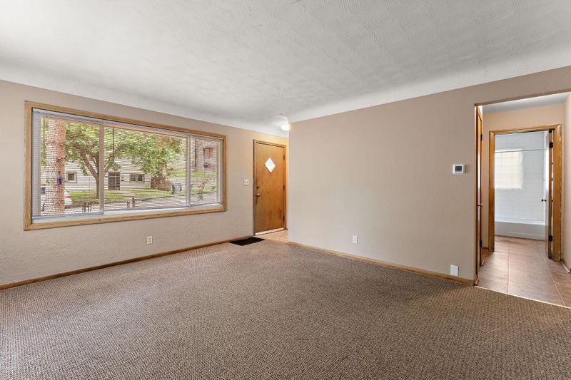 1116 6th St E, Saint Paul, MN 55106