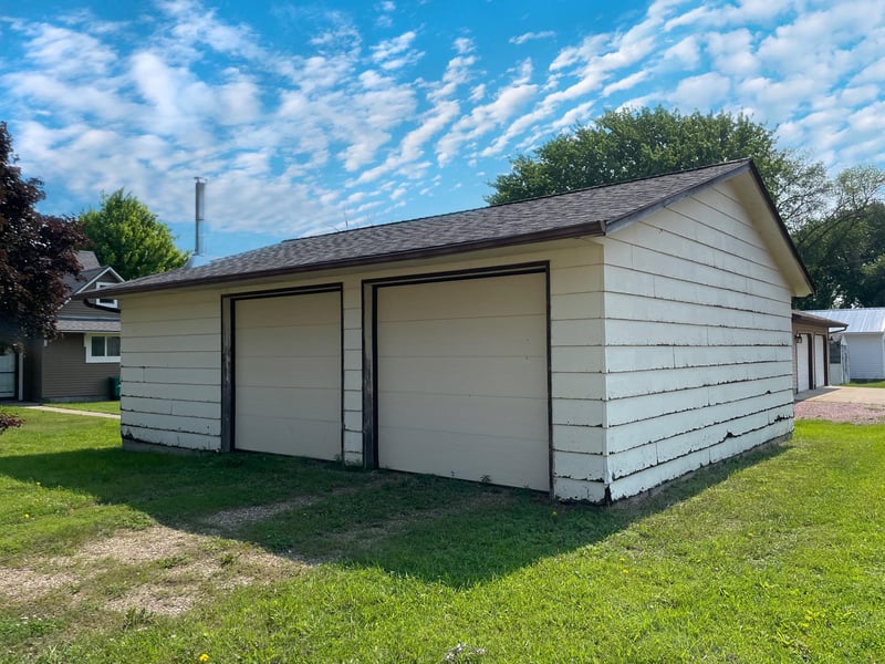 350 Letford St, Sanborn, MN 56083