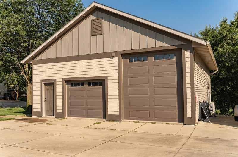 581 Frederichs Dr NW, Rochester, MN 55901