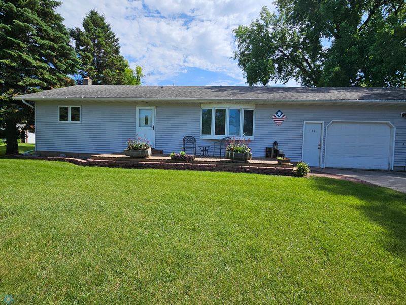 147 5th St, Felton, MN 56536