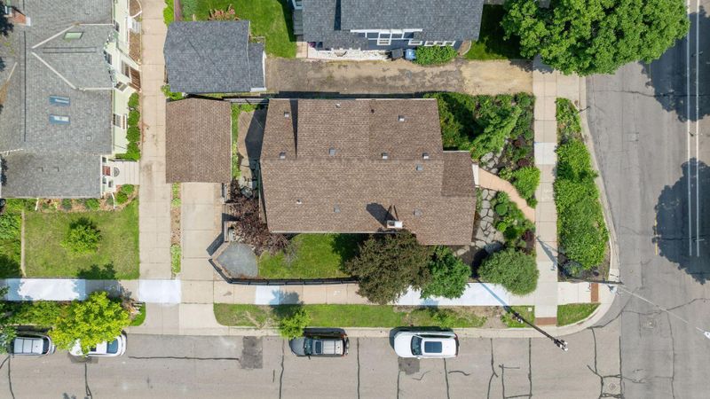 720 W 40th St, Minneapolis, MN 55409