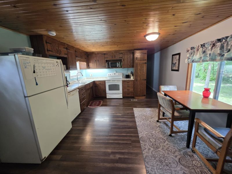 4216 Golf Course Cir SW, Pillager, MN 56473