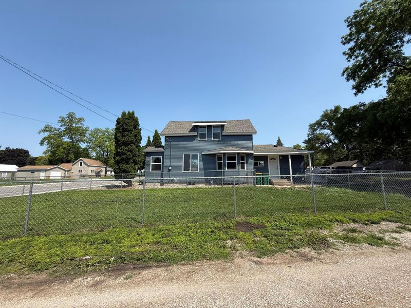 540 N 1 St, Dassel, MN 55325