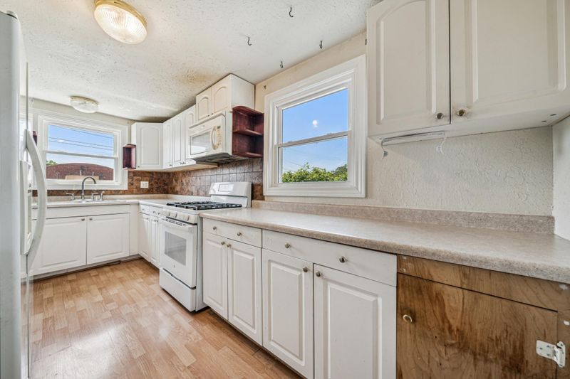 1702 1st Ave, Mankato, MN 56001