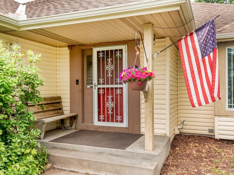 7013 Jensen Ave S, Cottage Grove, MN 55016