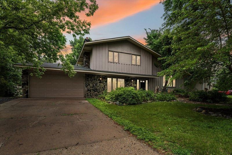 7730 Inskip Trl S, Cottage Grove, MN 55016