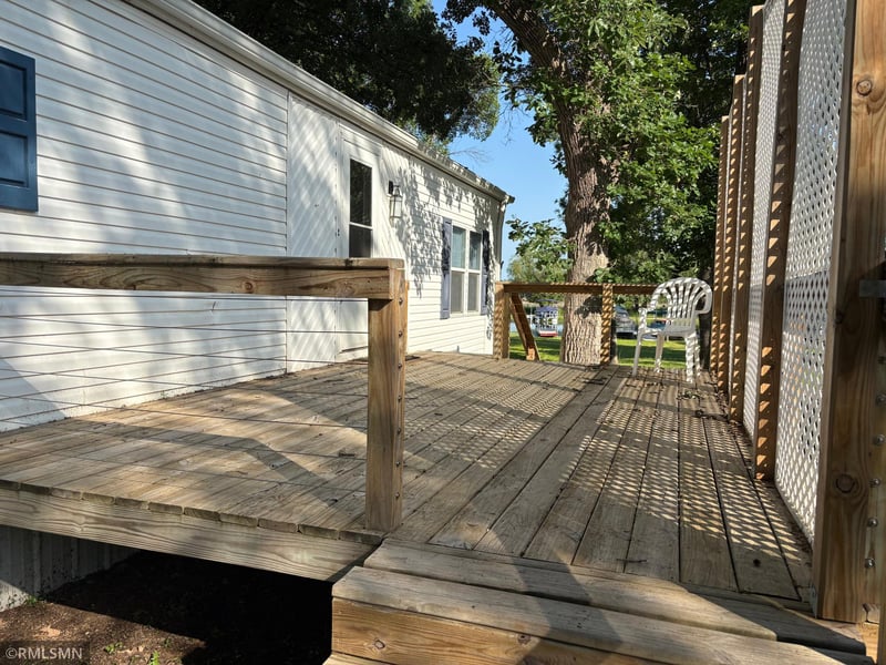 13496 Campfire Cir, South Haven, MN 55382