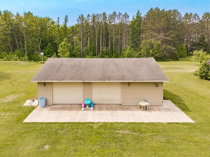 1464 Heather Ln, Cromwell, MN 55726