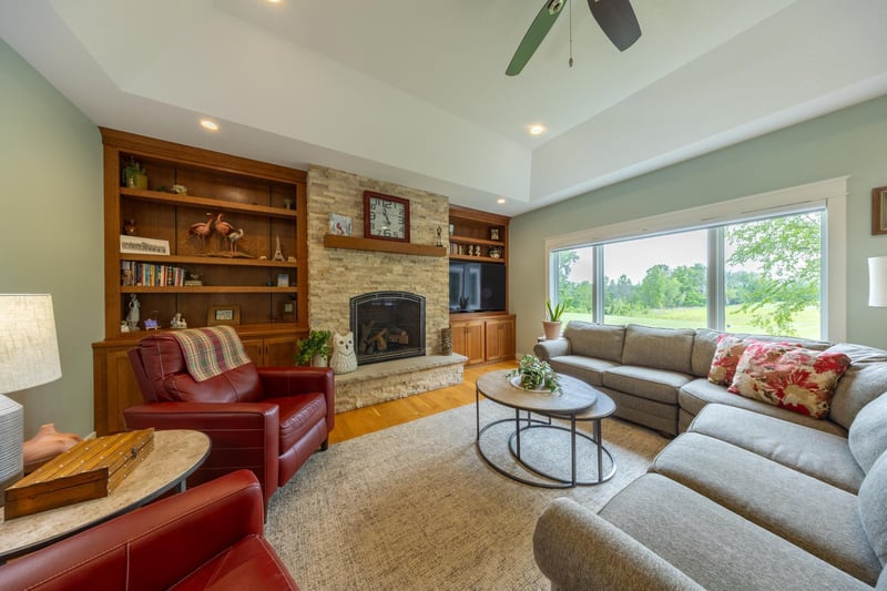 25 Harmony Ct, Lake City, MN 55041