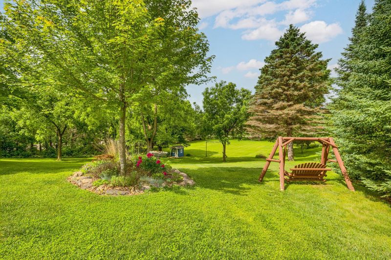 989 Kadler Ave NE, Saint Michael, MN 55376