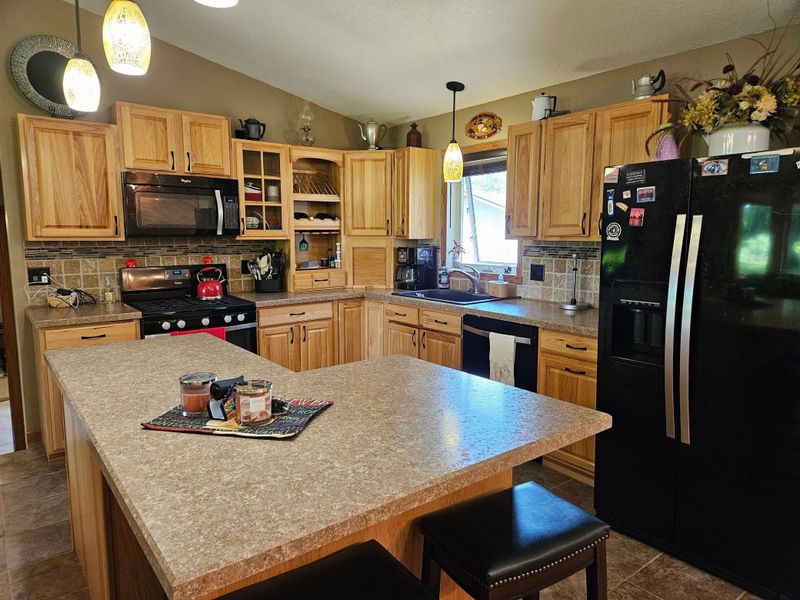 611 3rd St SW, Richville, MN 56576
