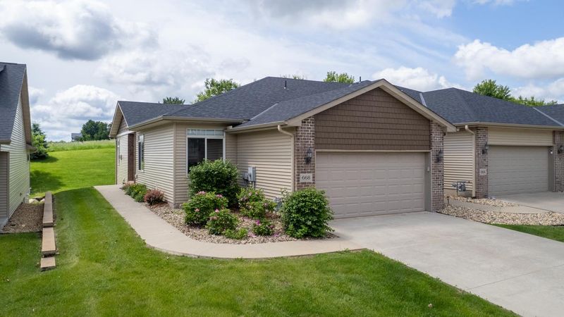 668 Shardlow Pl NE, Byron, MN 55920