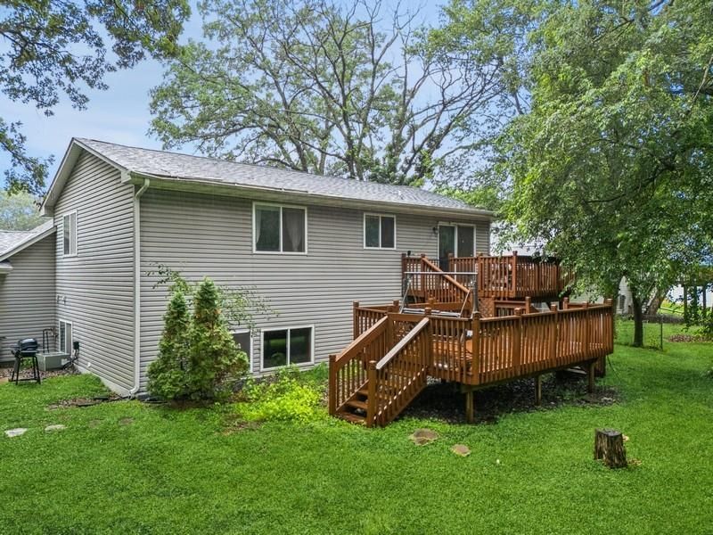 26343 10th St W, Zimmerman, MN 55398