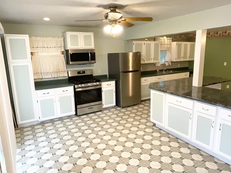 108 Johnson St NE, Brownsdale, MN 55918
