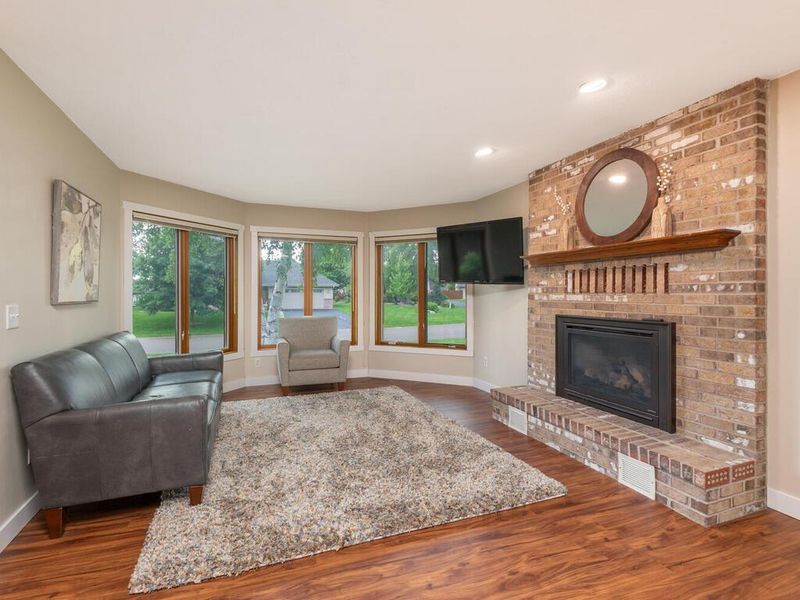 15381 68th Ave N, Maple Grove, MN 55311