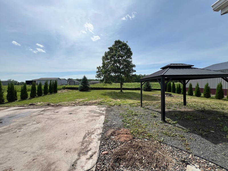 16577 Linden Ave, Grasston, MN 55030
