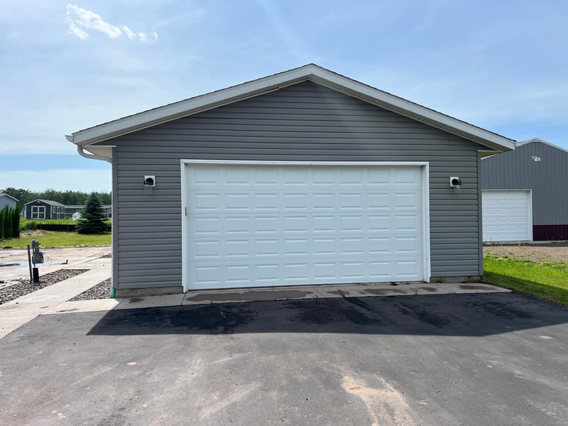 16577 Linden Ave, Grasston, MN 55030