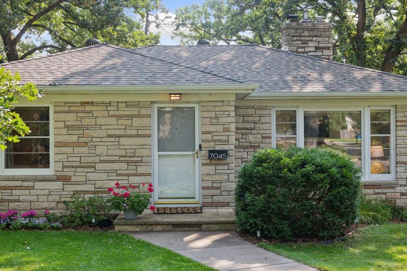 7045 James Ave S, Richfield, MN 55423