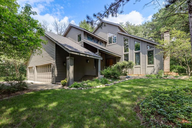 10435 Hadley Cir N, Grant, MN 55110