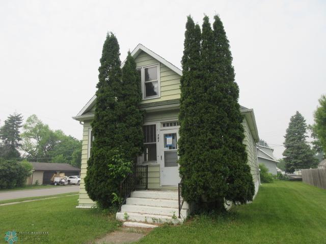 202 4th St NE, Dilworth, MN 56529