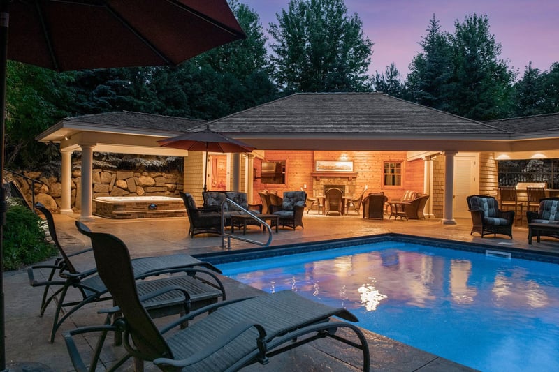 1904 Linner Rd, Minnetonka, MN 55391