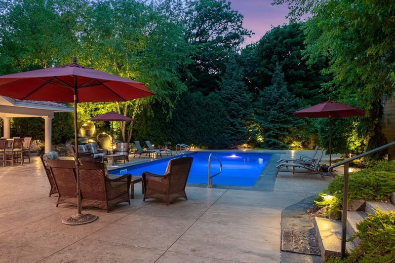 1904 Linner Rd, Minnetonka, MN 55391