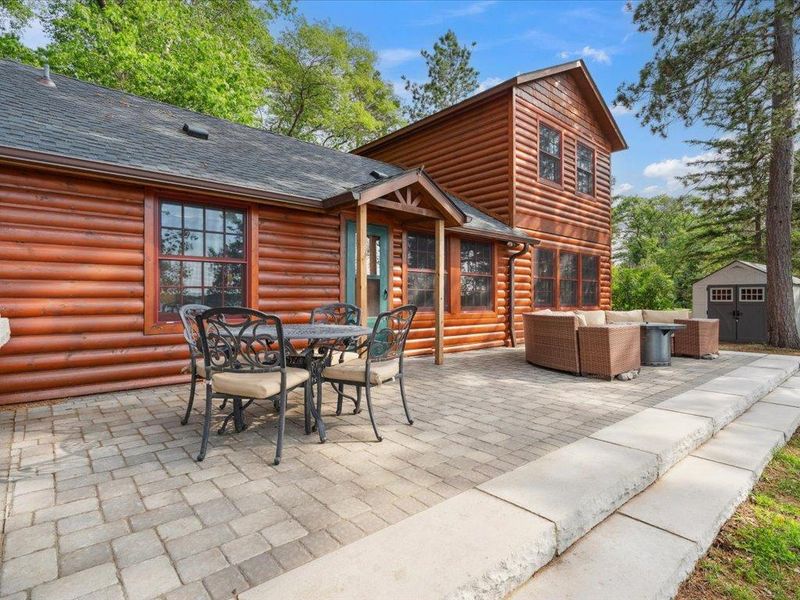 33291 S Upper Hay Dr, Pequot Lakes, MN 56472