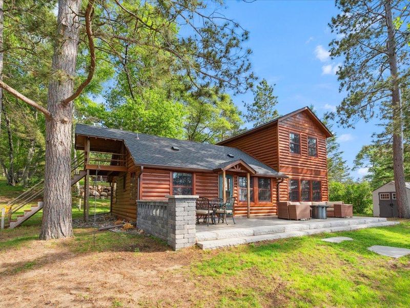33291 S Upper Hay Dr, Pequot Lakes, MN 56472