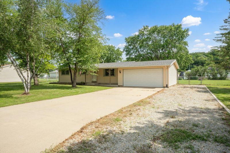 4908 18th St SE, Rochester, MN 55904