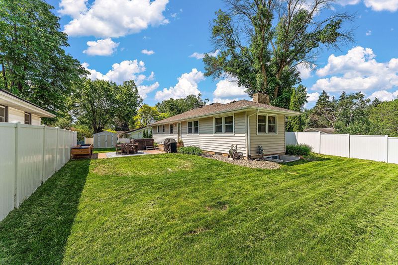 3640 Georgia Ave N, Crystal, MN 55427